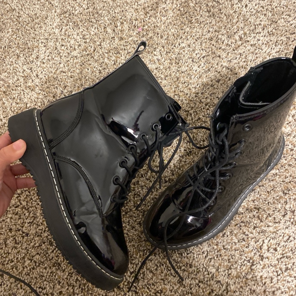 black leather boots very stylish, worn twice